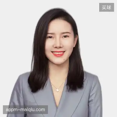 史伟